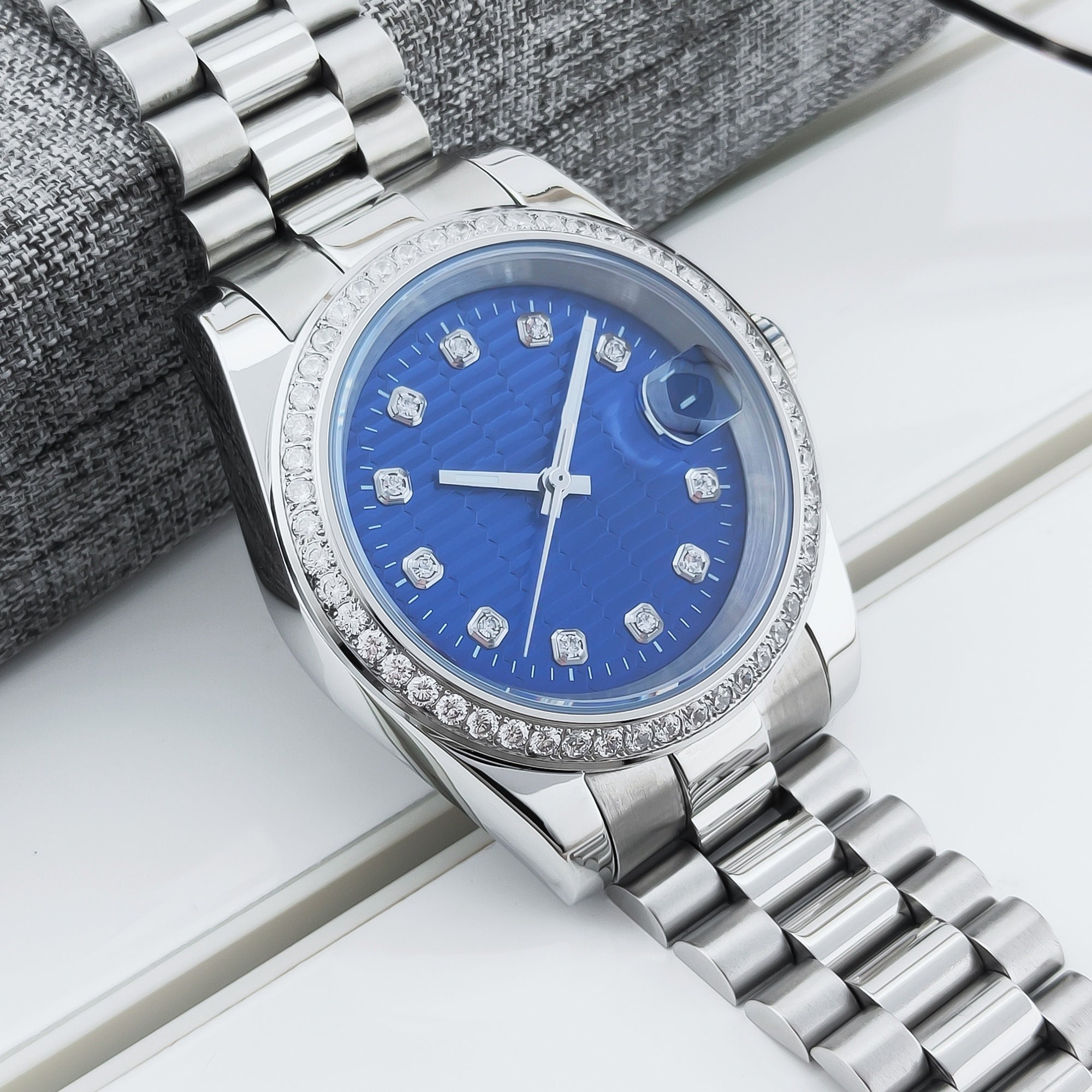 Luxury Women’s 36/39mm NH35 Mechanical Dive Watch